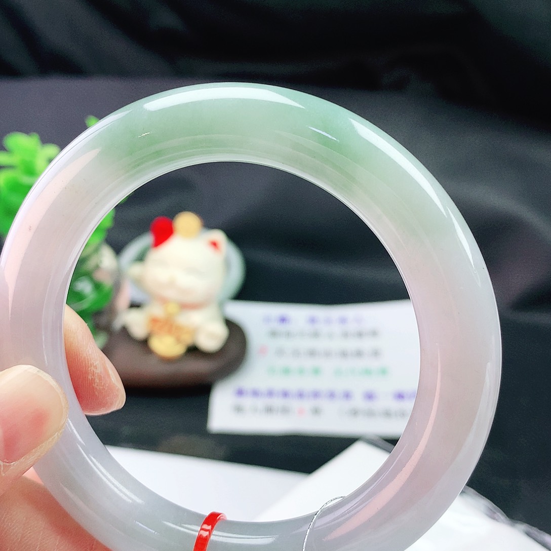翡翠手镯未镶嵌59胖