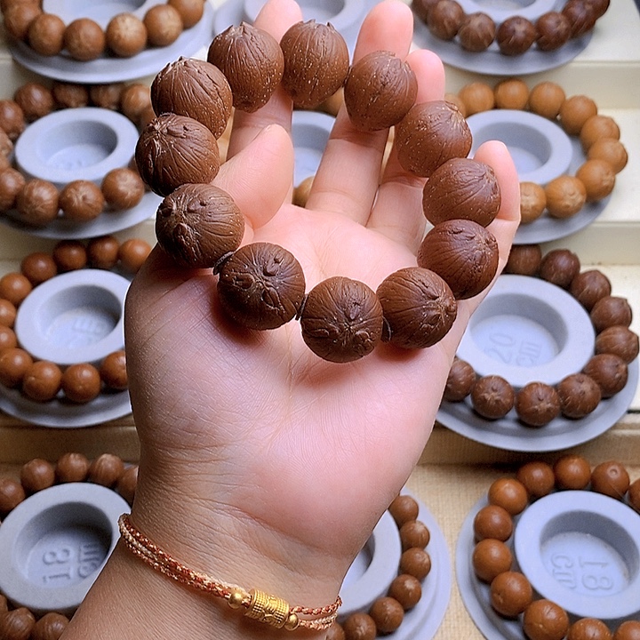 D***.紫金鼠手串紫金鼠尺寸21正圆