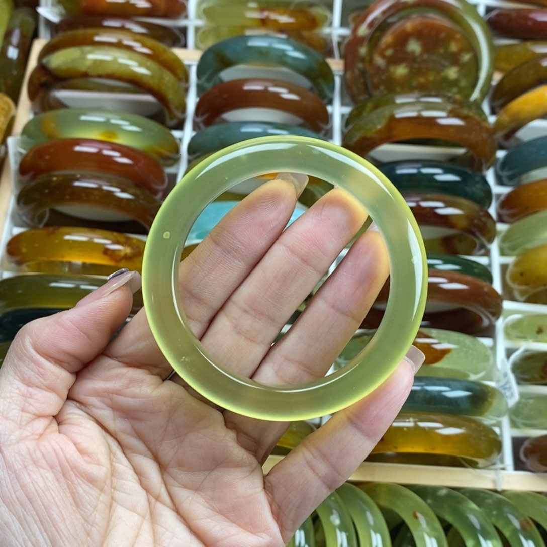 未镶嵌蛇纹石玉手镯55.5