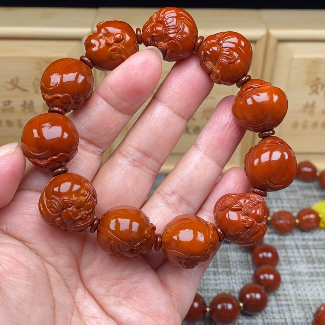 重***生吊坠橄榄核财神20