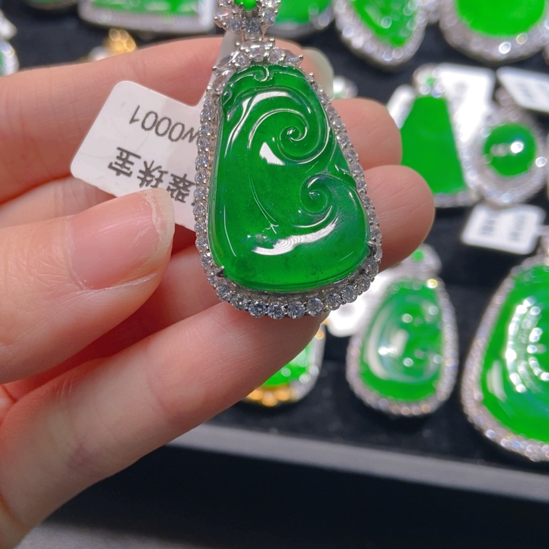 翡翠吊坠(不含链)银S925镶嵌