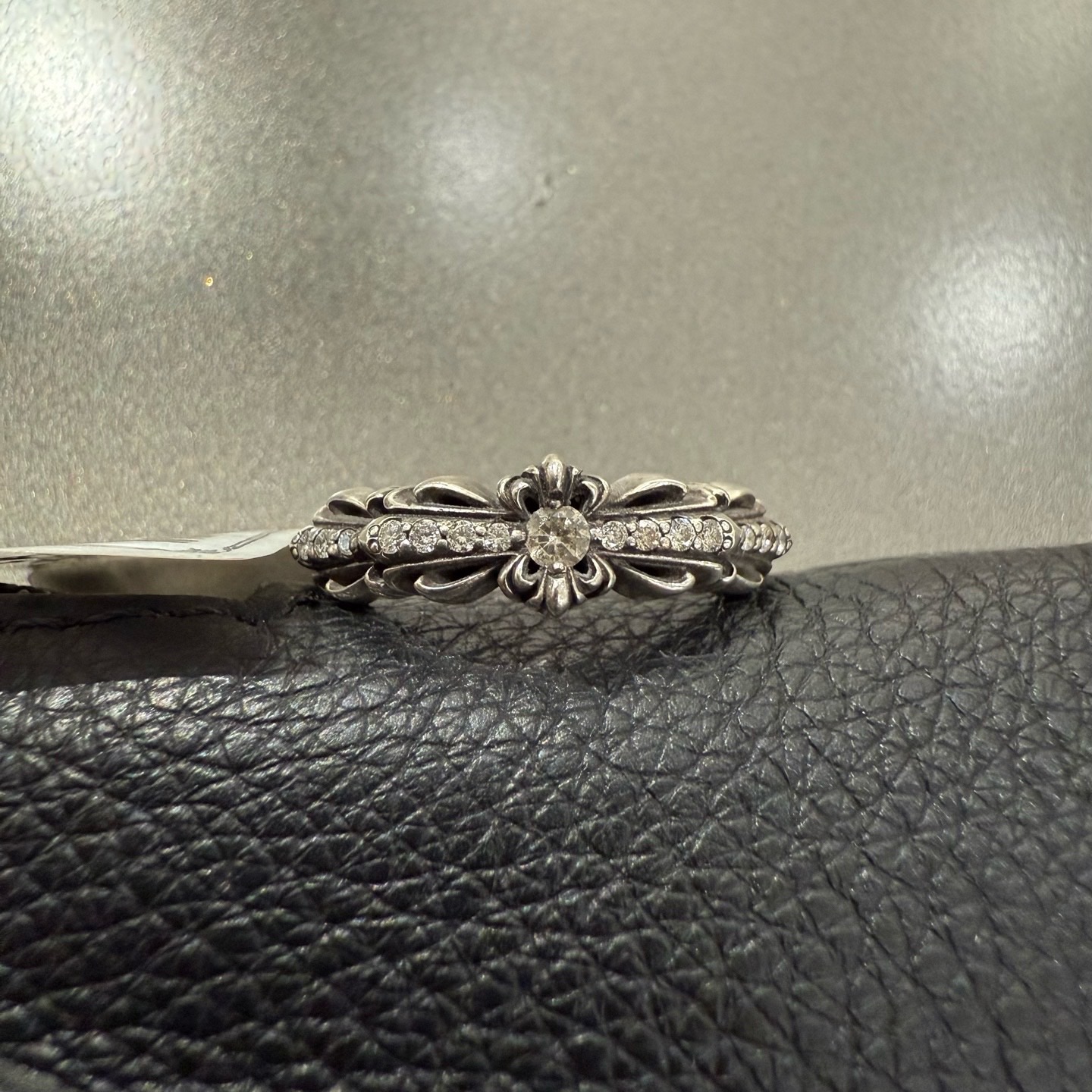 99新 Chrome Hearts/克罗心 镶钻开口十字花戒指 /12121