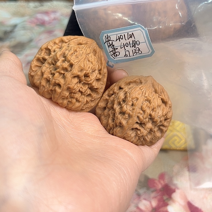 文玩核桃把件赵喜满南将石