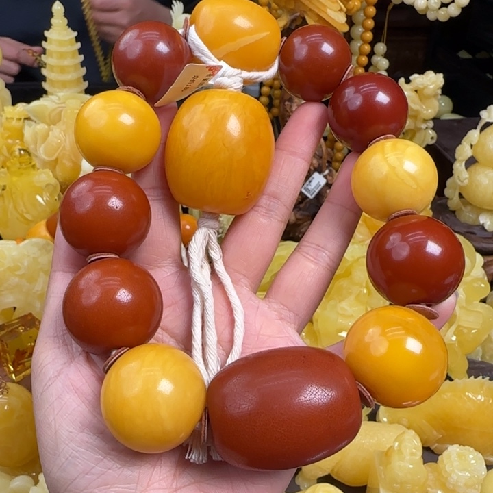 蜜蜡珠宝奇石未镶嵌