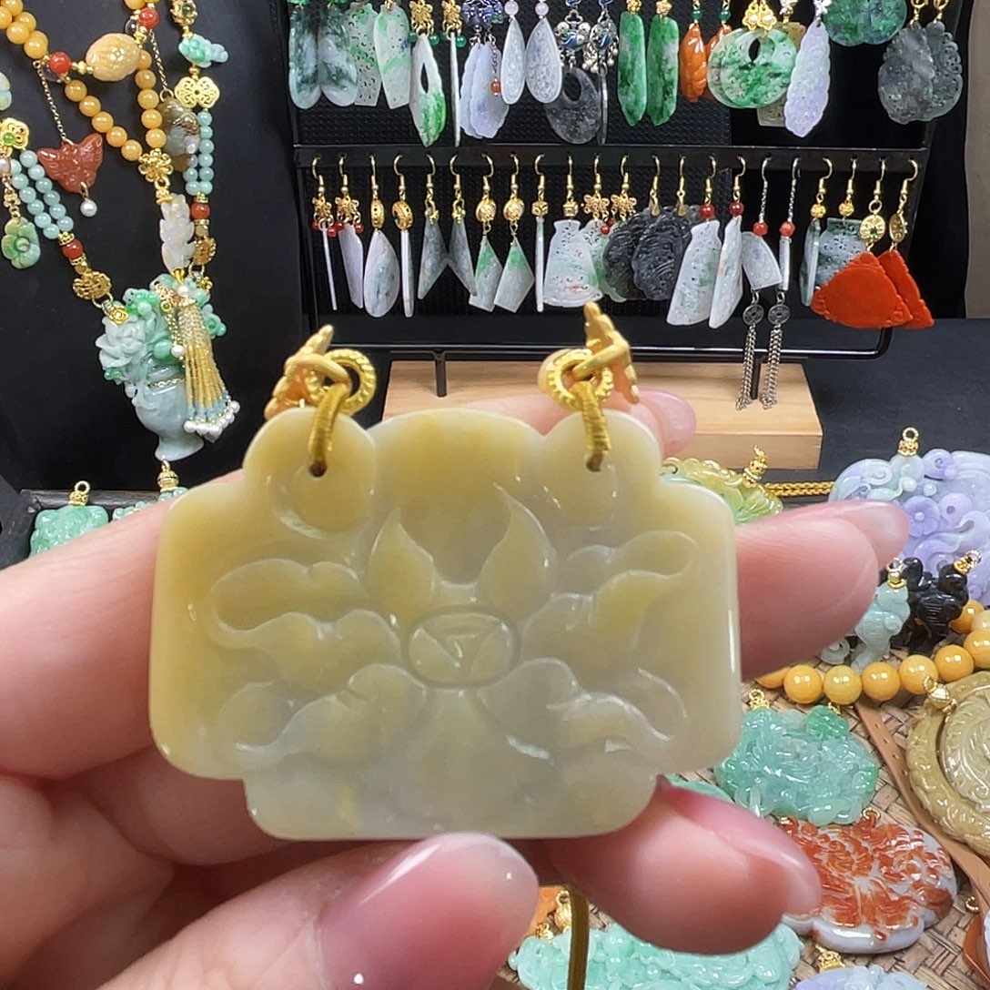 翡翠未镶嵌颈饰代编织