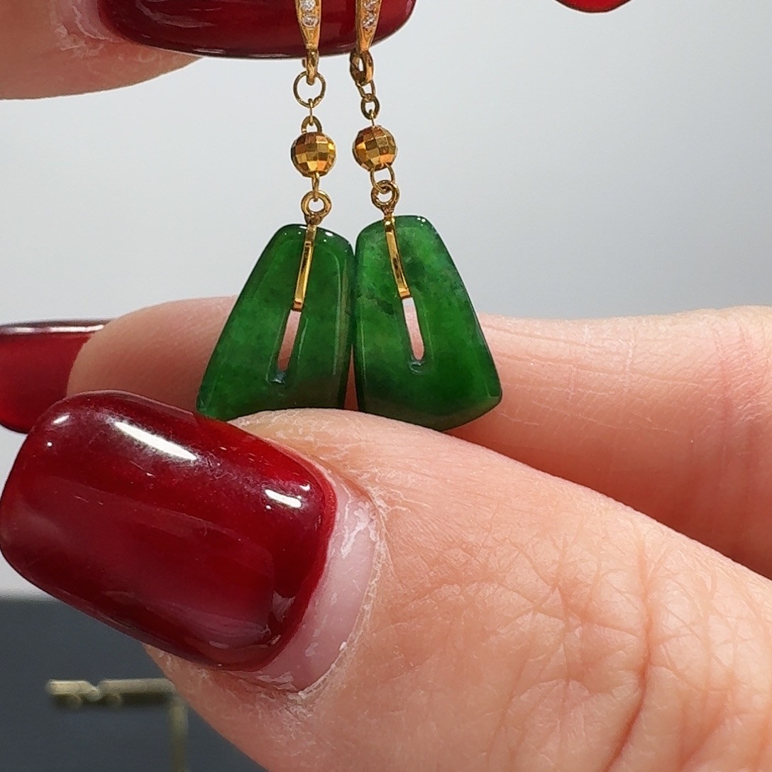 翡翠耳饰18K金镶嵌耳饰