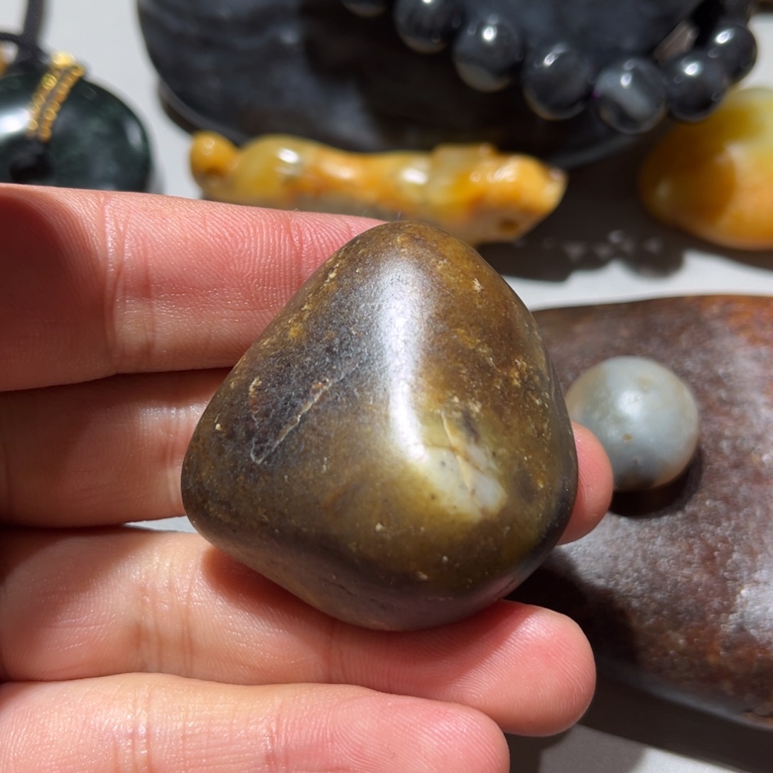 和田玉（子料）未镶嵌挂件