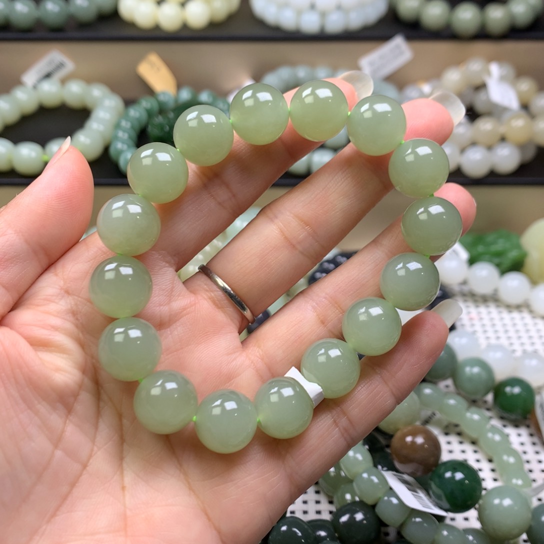 和田玉手链未镶嵌