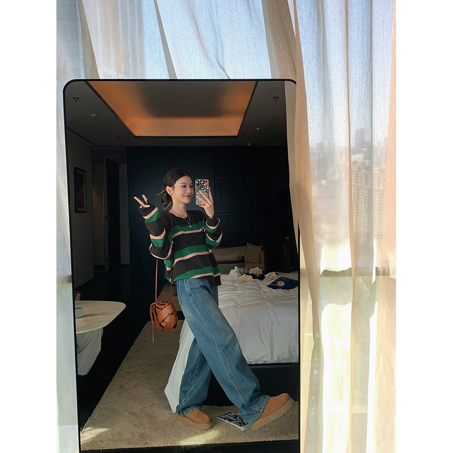 张贝贝 冬日氛围 刺绣爱心 零下一体绒牛仔裤