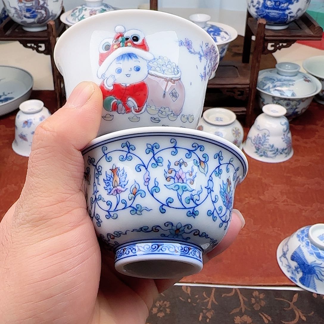 景德镇陶瓷学院美超*