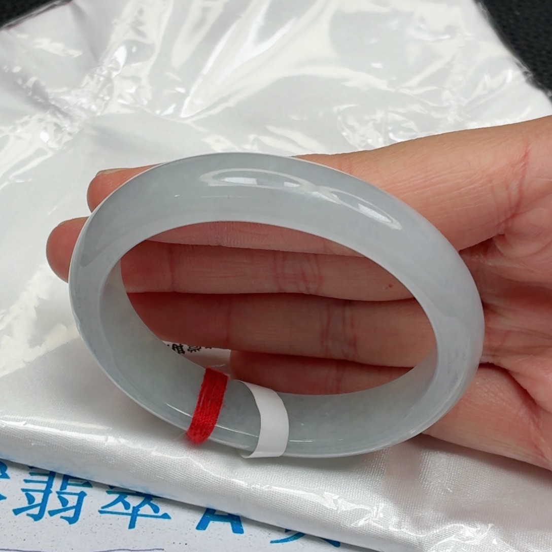 翡翠手镯未镶嵌53贵妃