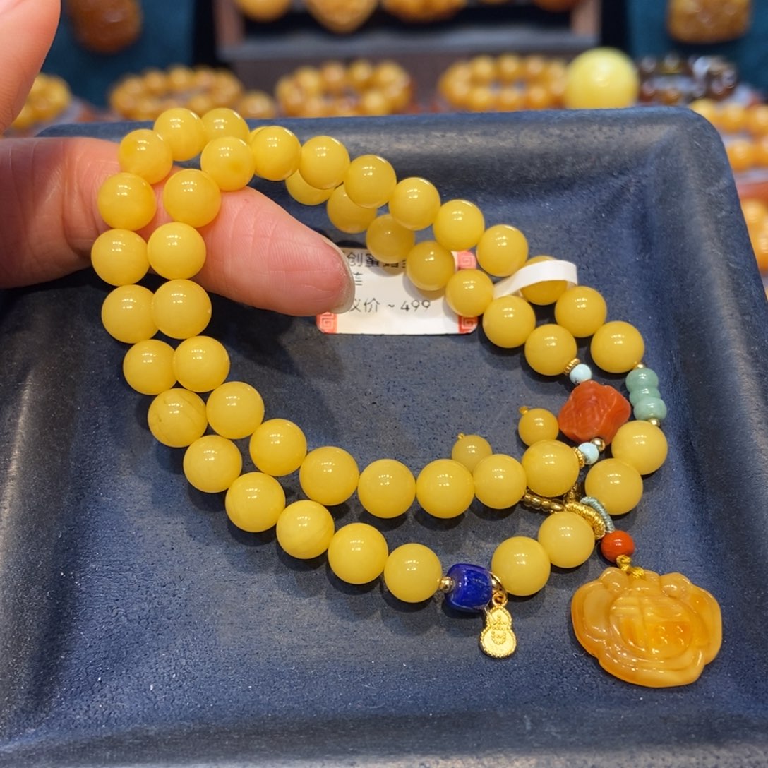 琥珀未镶嵌手链蜜蜡