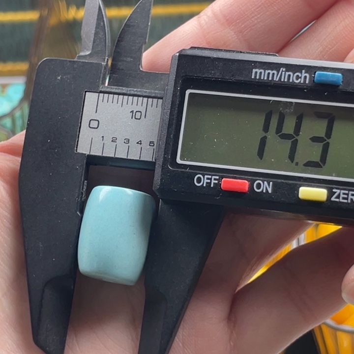 水晶珠宝半成品未镶嵌微沁绿松桶珠14mm