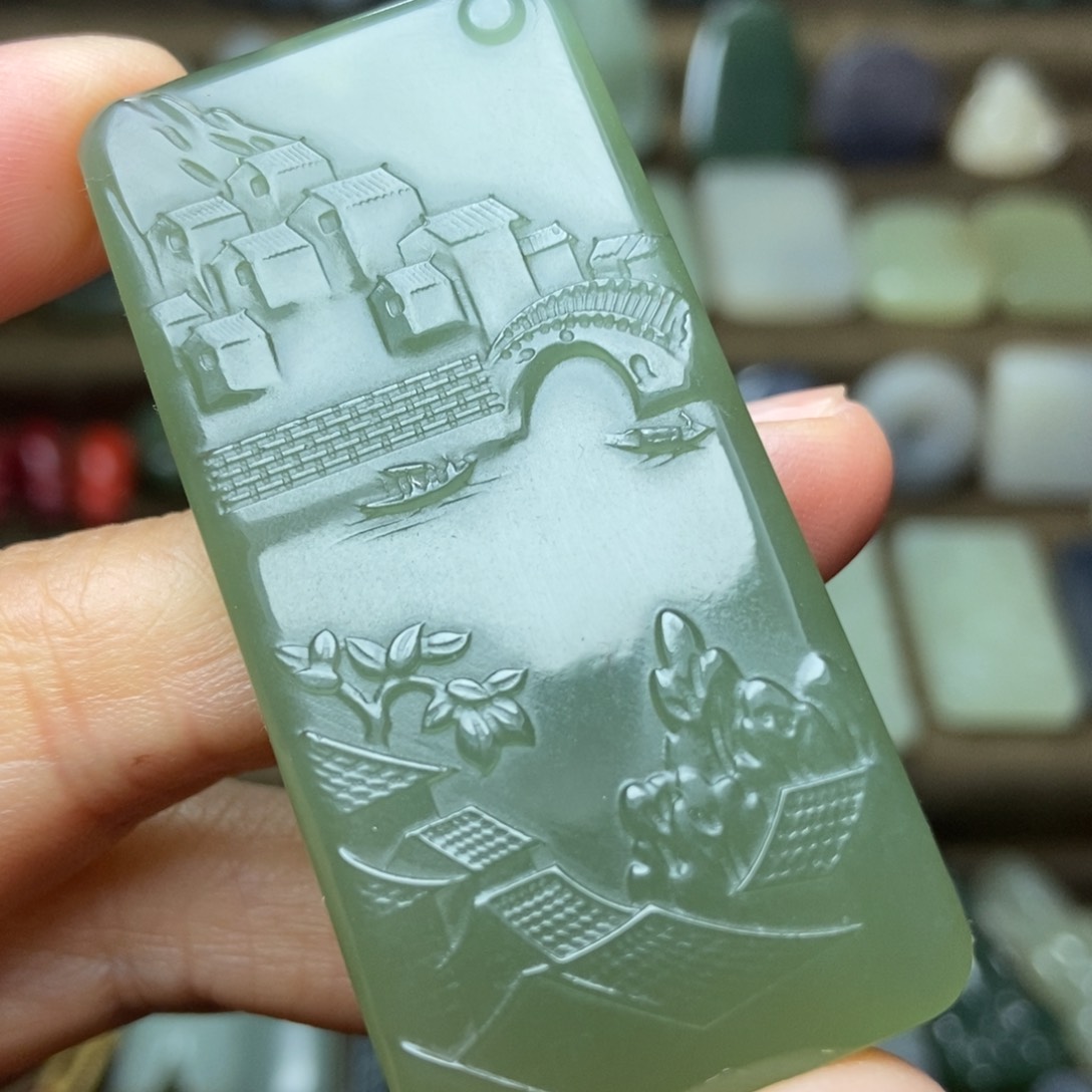 和田玉颈饰未镶嵌