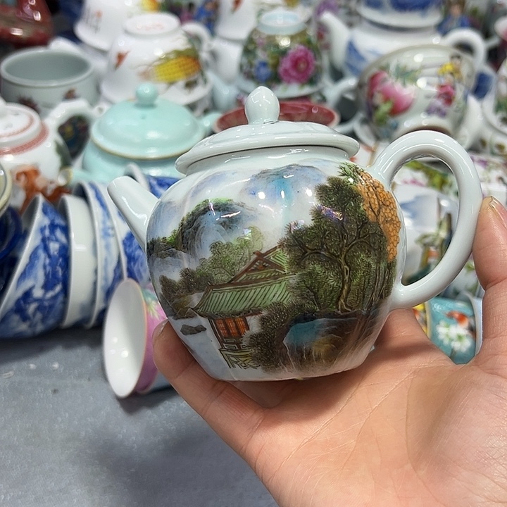 景德镇陶瓷手工艺品