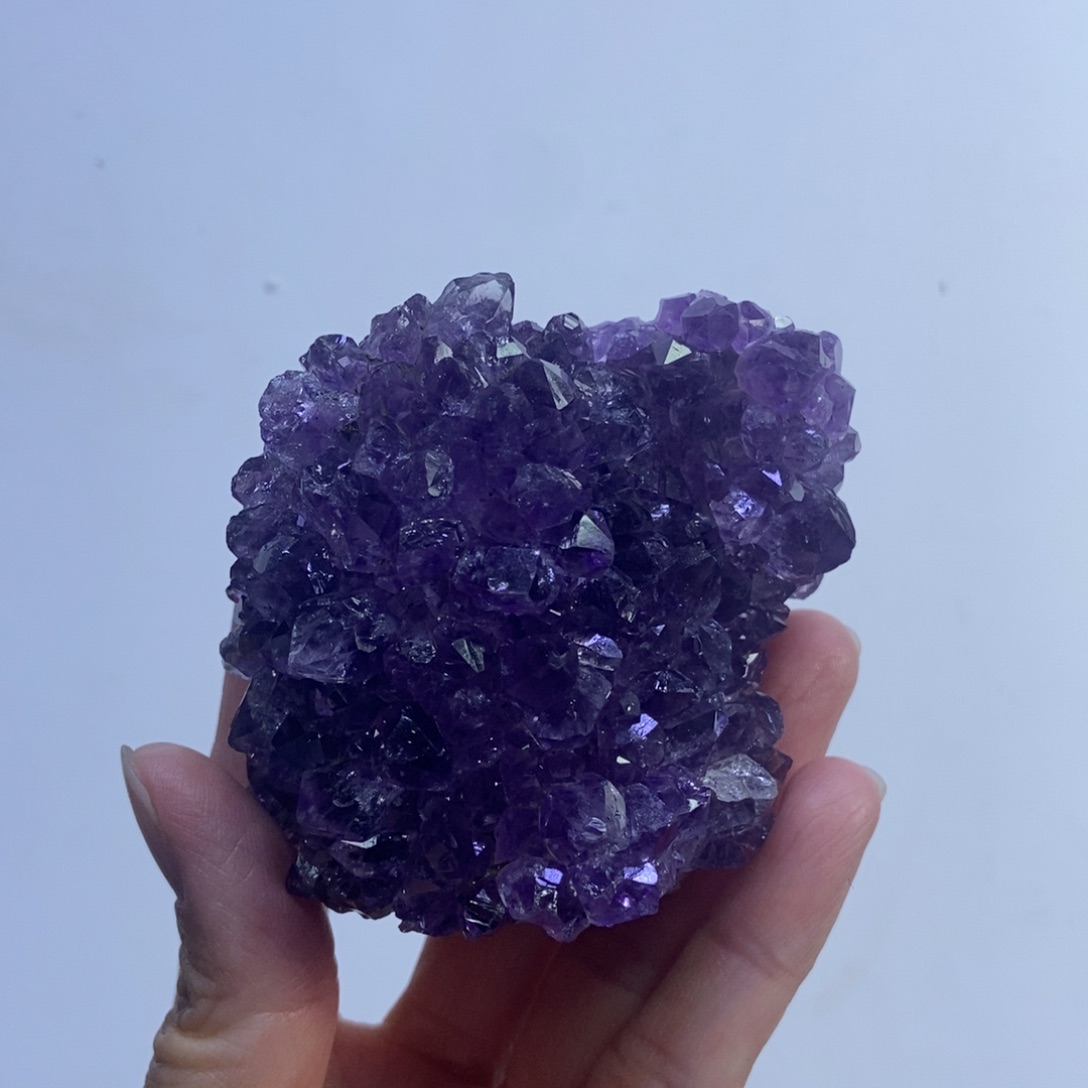 未镶嵌水晶大型摆件（非配饰）