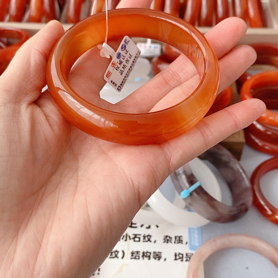 玛瑙/玉髓手镯未镶嵌用****460圈口2