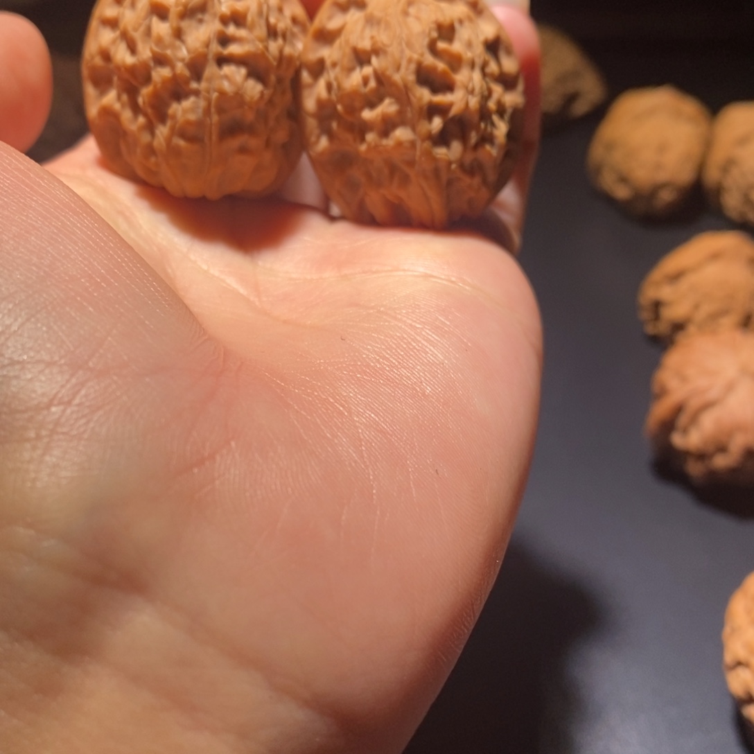 文玩核桃吊坠平谷野鸡心