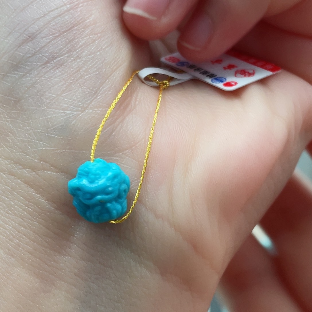 绿松石颈饰未镶嵌