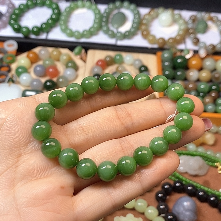 手链未镶嵌和田玉（碧玉）