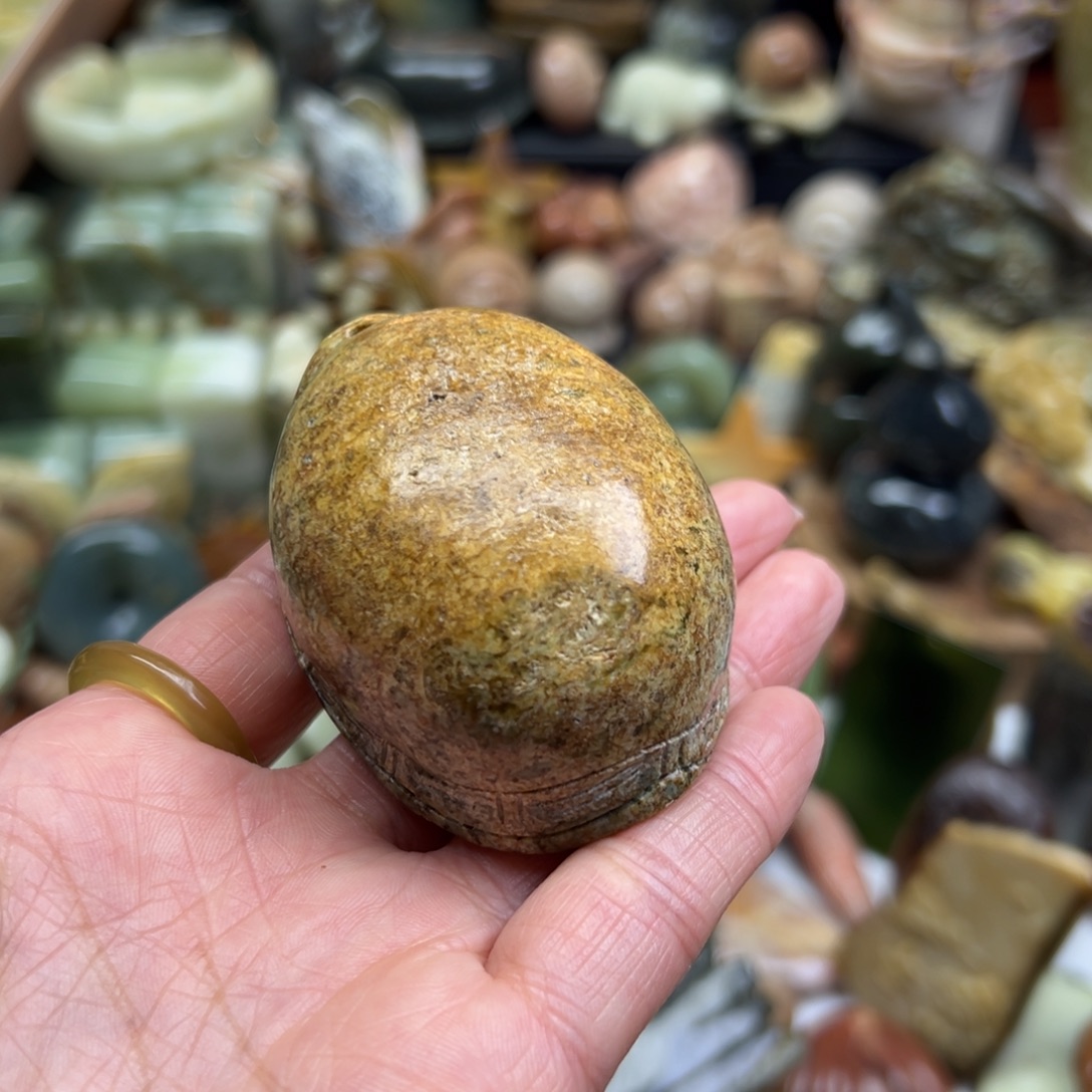 用***3岫岩河磨玉（透闪石质玉）未镶嵌颈饰河磨玉富甲