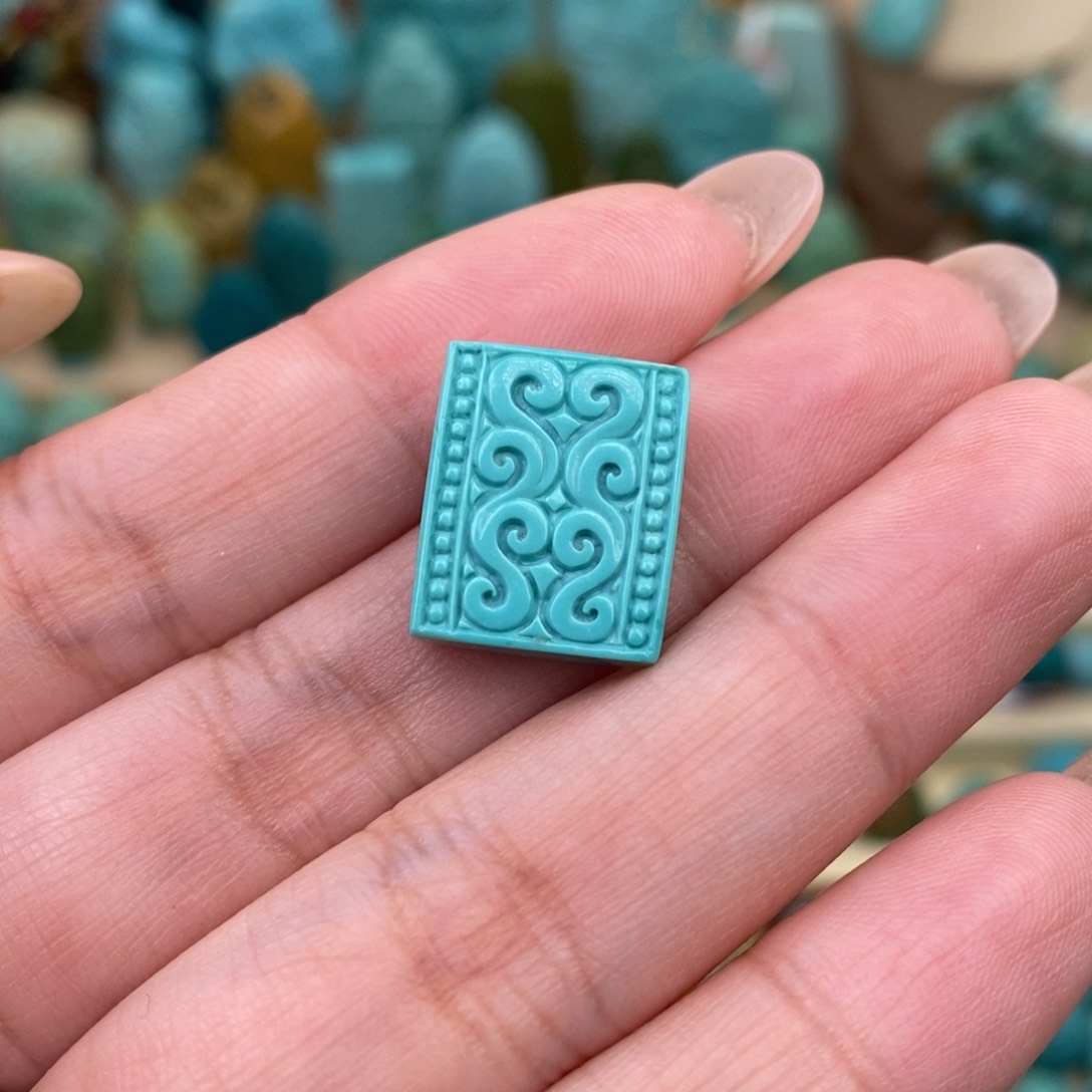 未镶嵌绿松石珠宝奇石