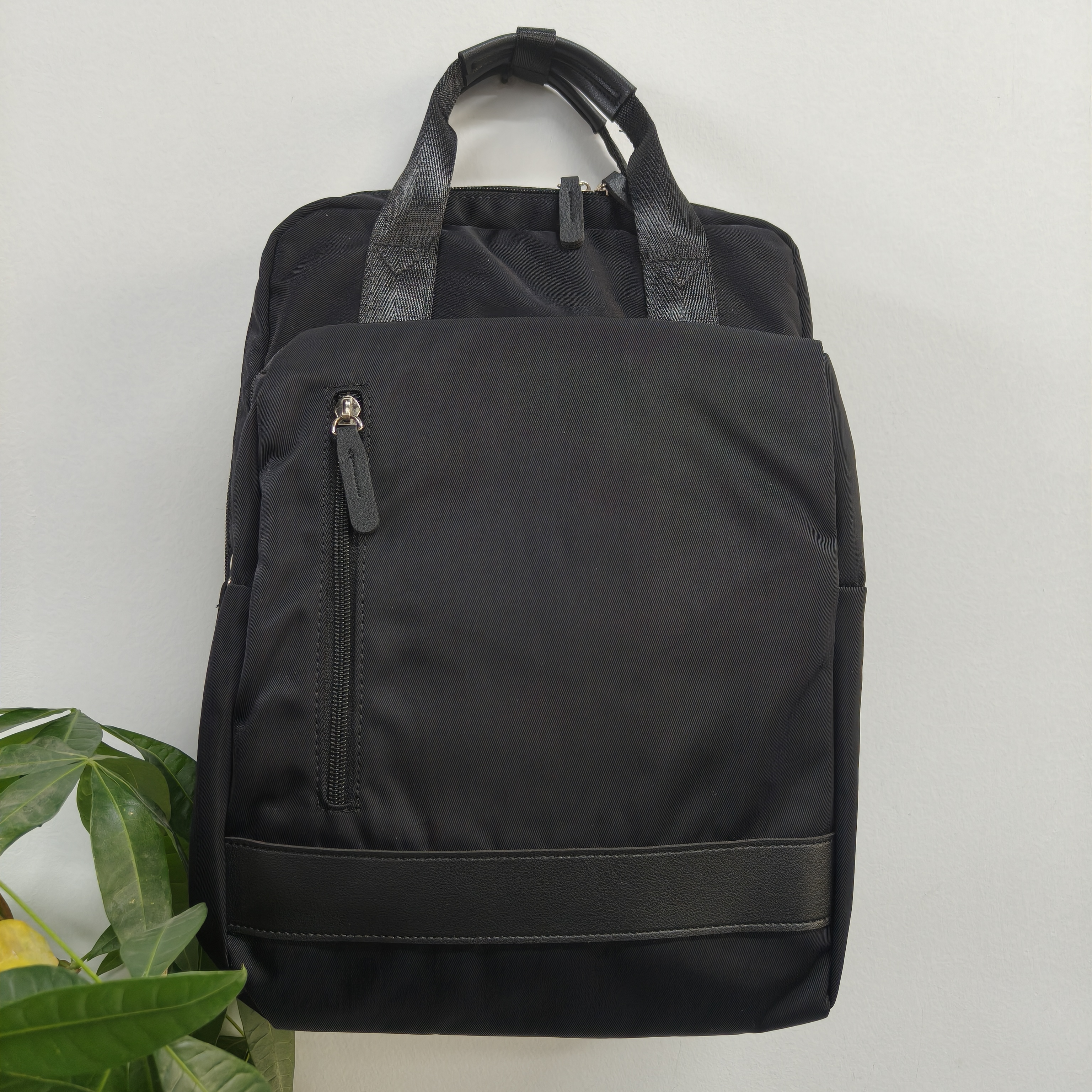 新款经典时尚双肩包7244