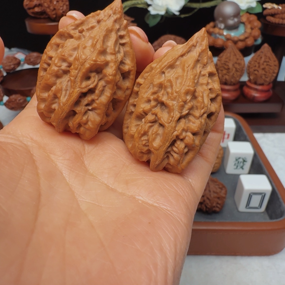 吊坠文玩核桃～犀牛角