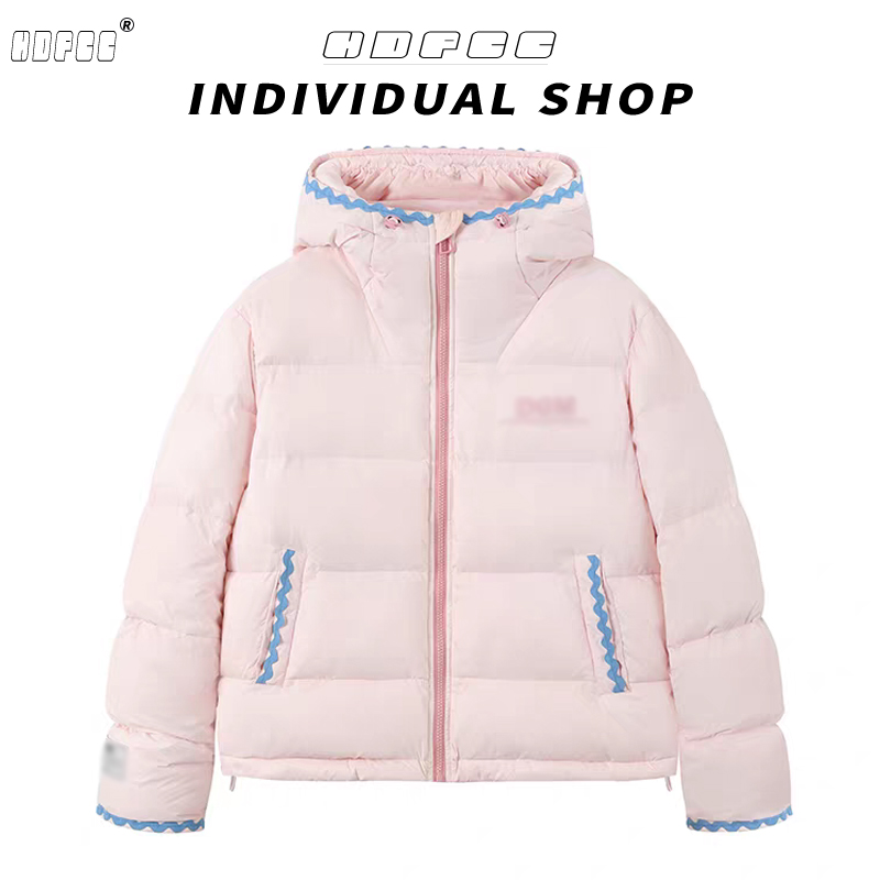 多巴胺加厚短款棉服女冬季贝壳绣粉色连帽棉衣慵懒风宽松百搭外套