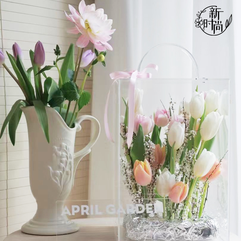 三八妇女神节郁金香亚克力花盒包装透明正方形礼盒鲜花束礼品盒子