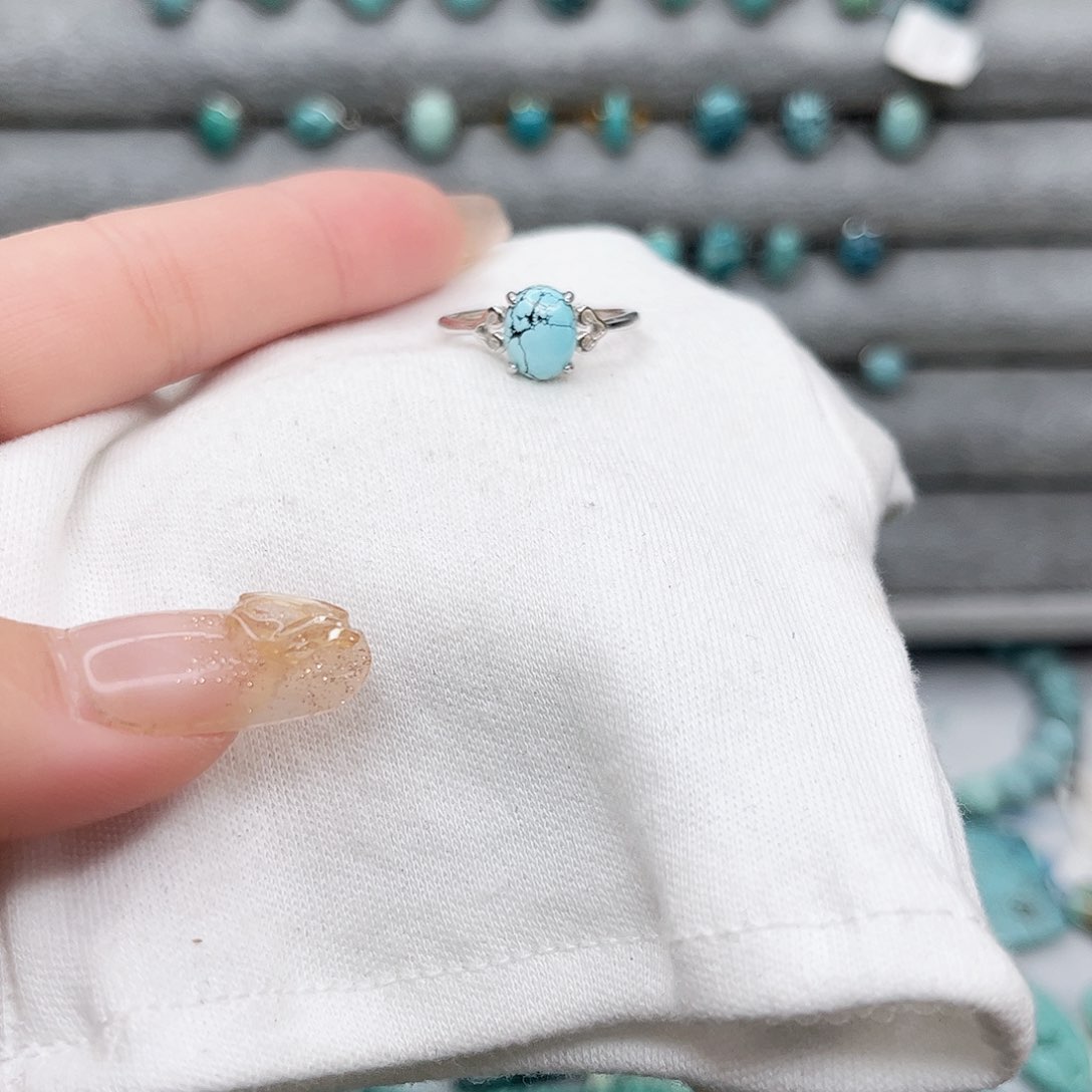 绿松石绿松石未镶嵌