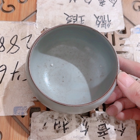 微瑕介意的勿拍，喜欢再下单，谢谢支持