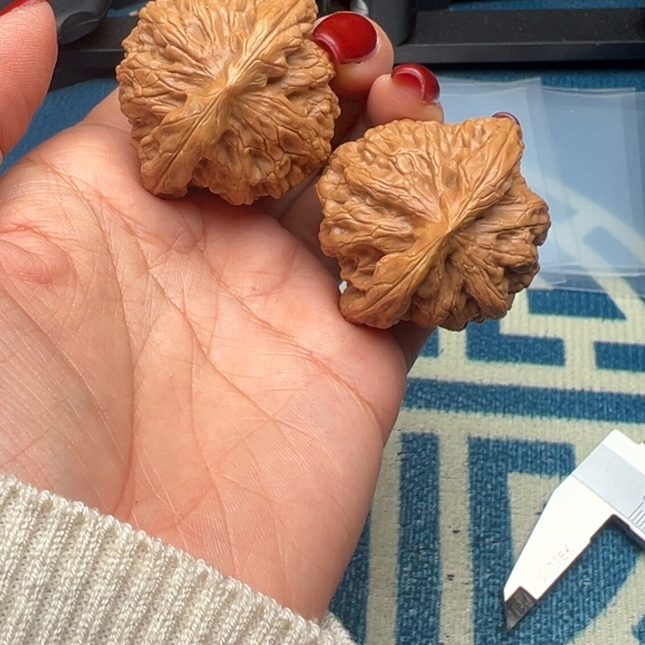 桃核吊坠文玩金公子