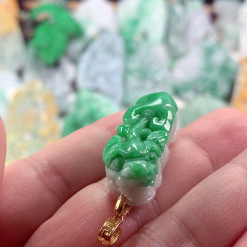 【闪购商品】翡翠未镶嵌吊坠(不含链)