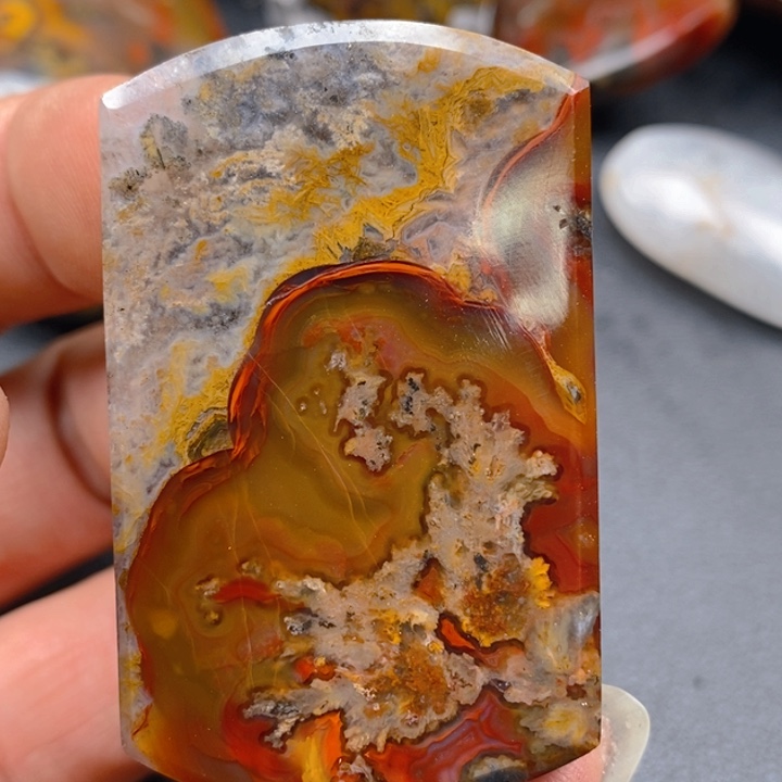 玛瑙/玉髓颈饰未镶嵌行**止