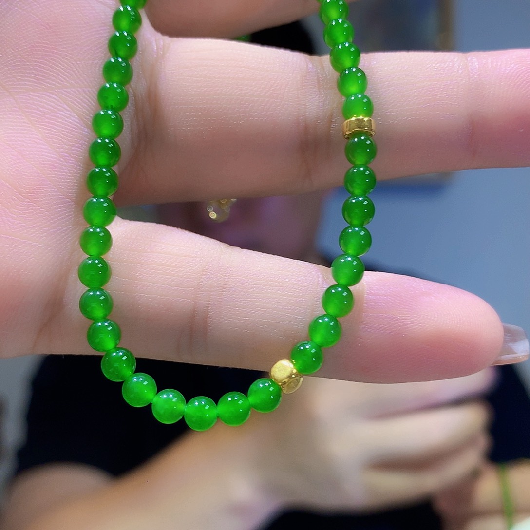 和田玉（碧玉）足金镶嵌颈饰卡4短链