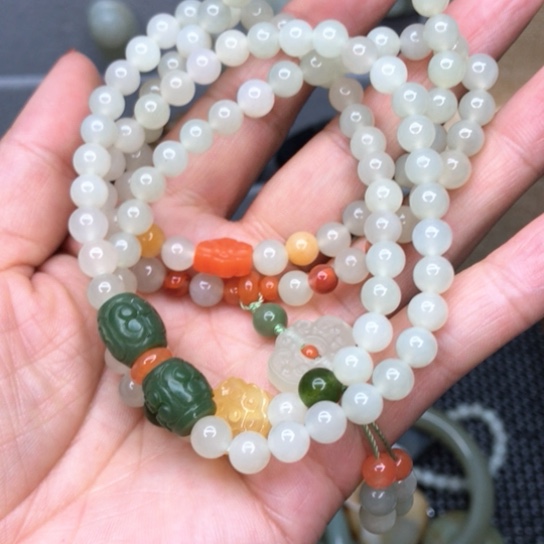 和田玉（青白玉）颈饰未镶嵌