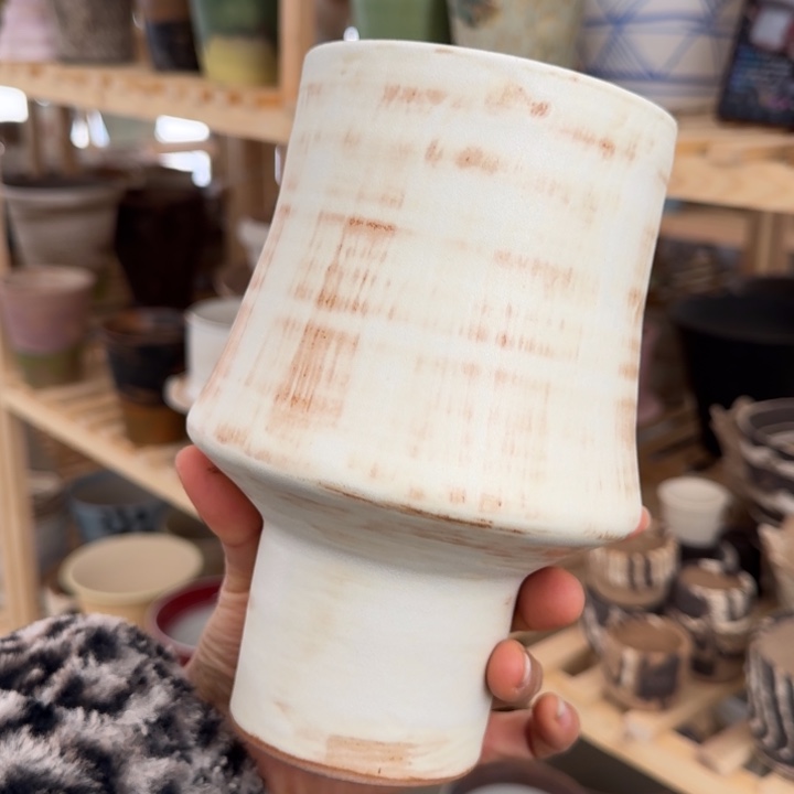 景德镇桌面陶瓷花盆