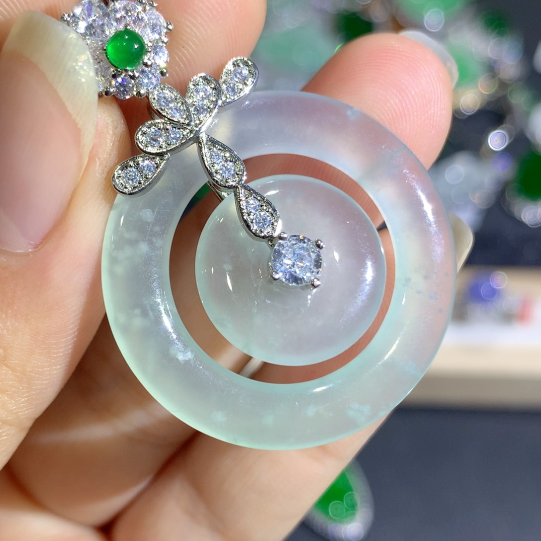 翡翠颈饰未镶嵌4、