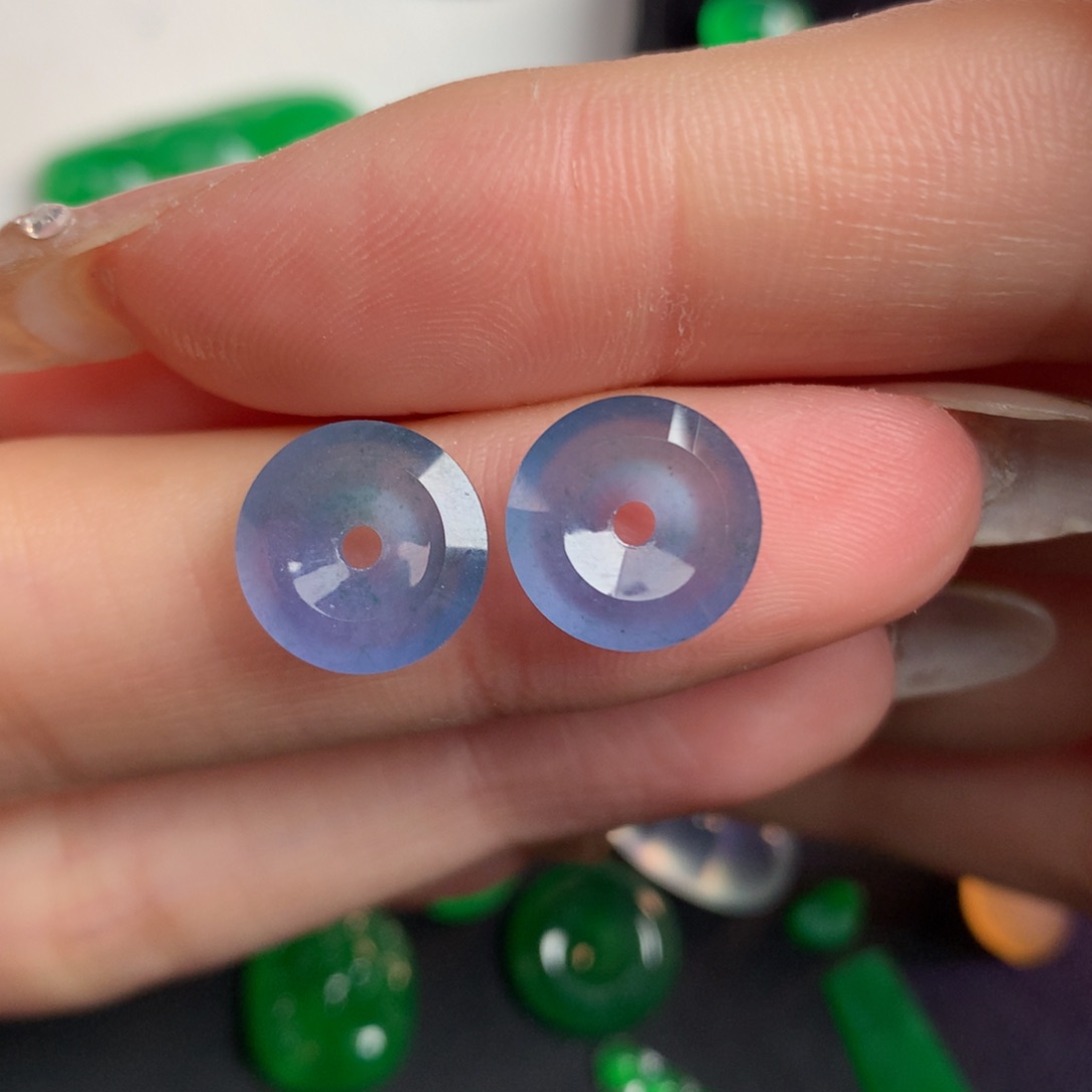 翡翠裸石10.92/2.8扣子扣子