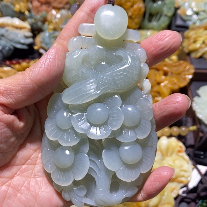 岫玉岫玉吊坠未镶嵌