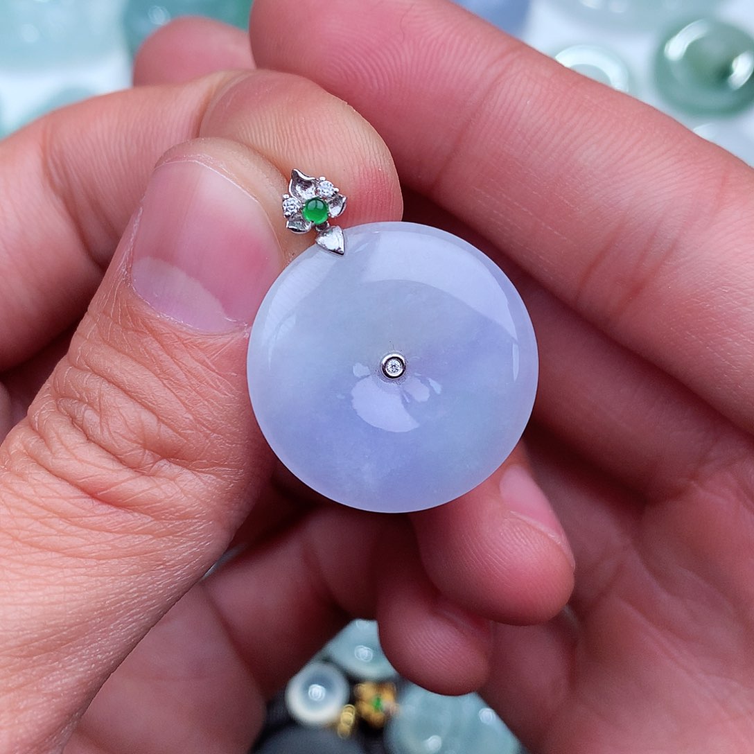 翡翠吊坠(不含链)18K金镶嵌