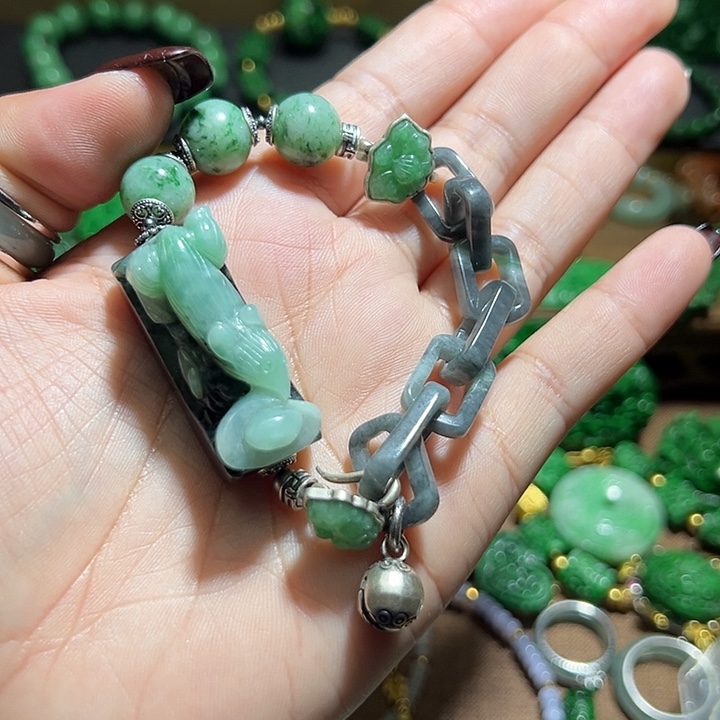 翡翠手串银S925镶嵌翡翠手串