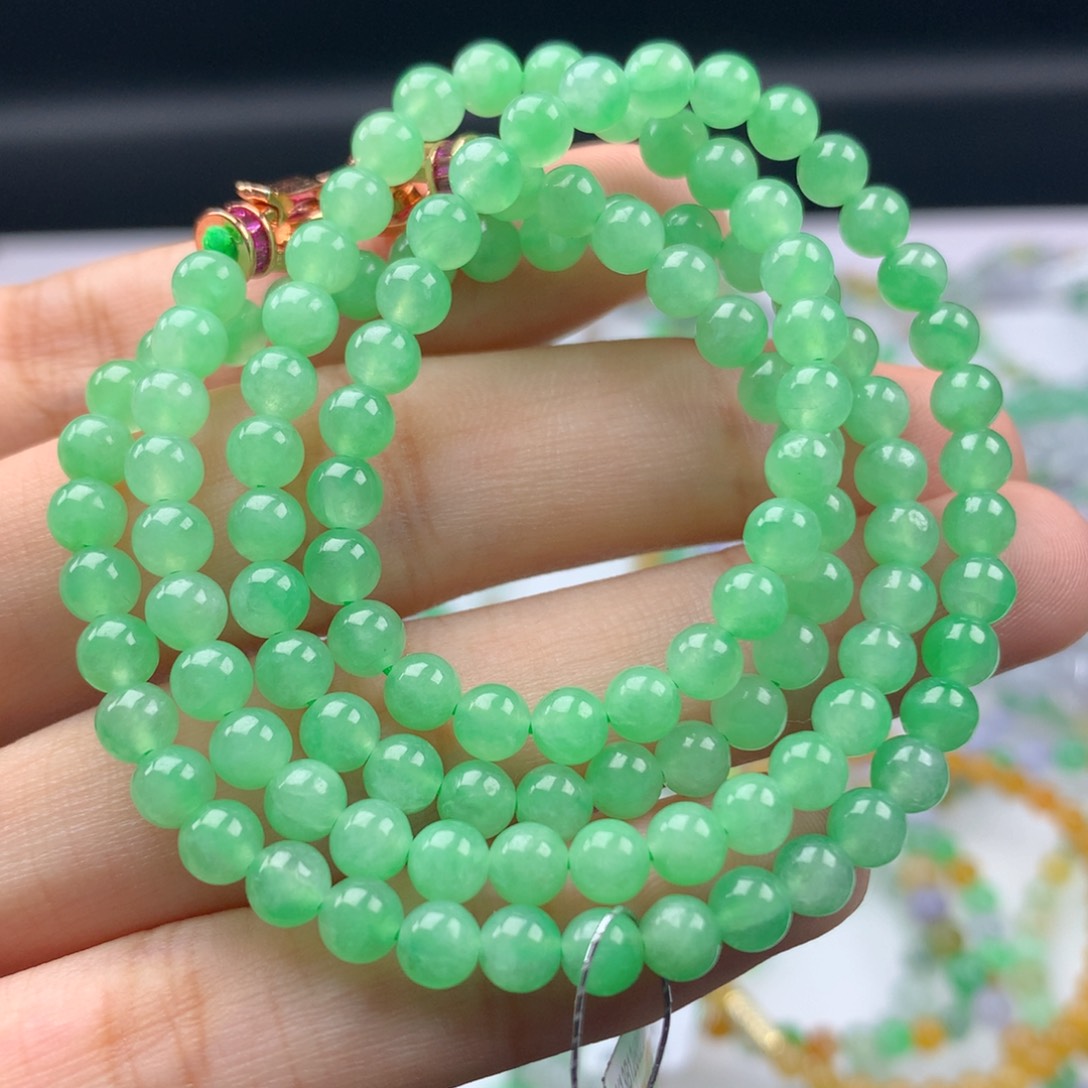 翡翠手链未镶嵌卡