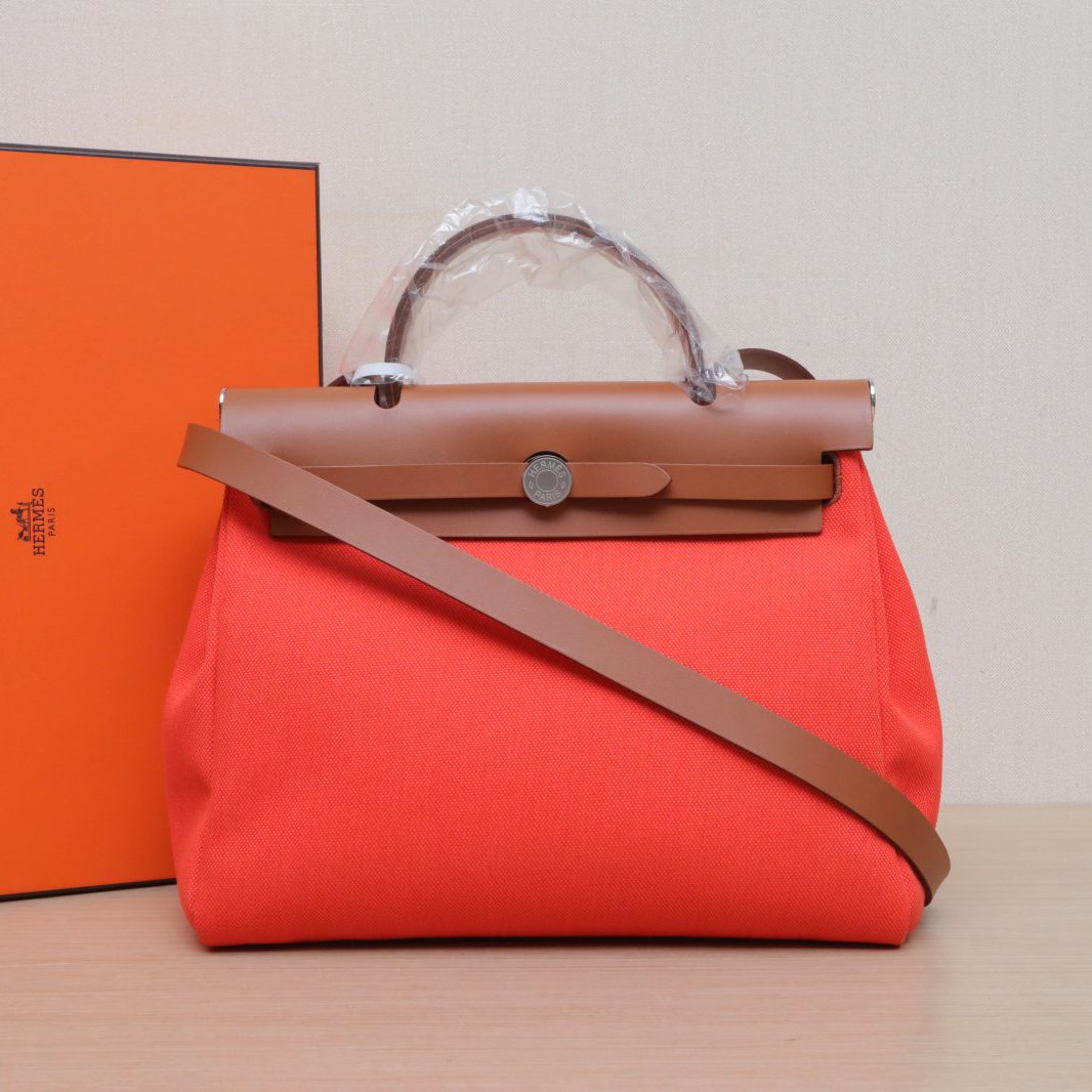 未使用 Hermes/爱马仕 【念念】Herbag 31 G0原野橙 W刻 银扣包