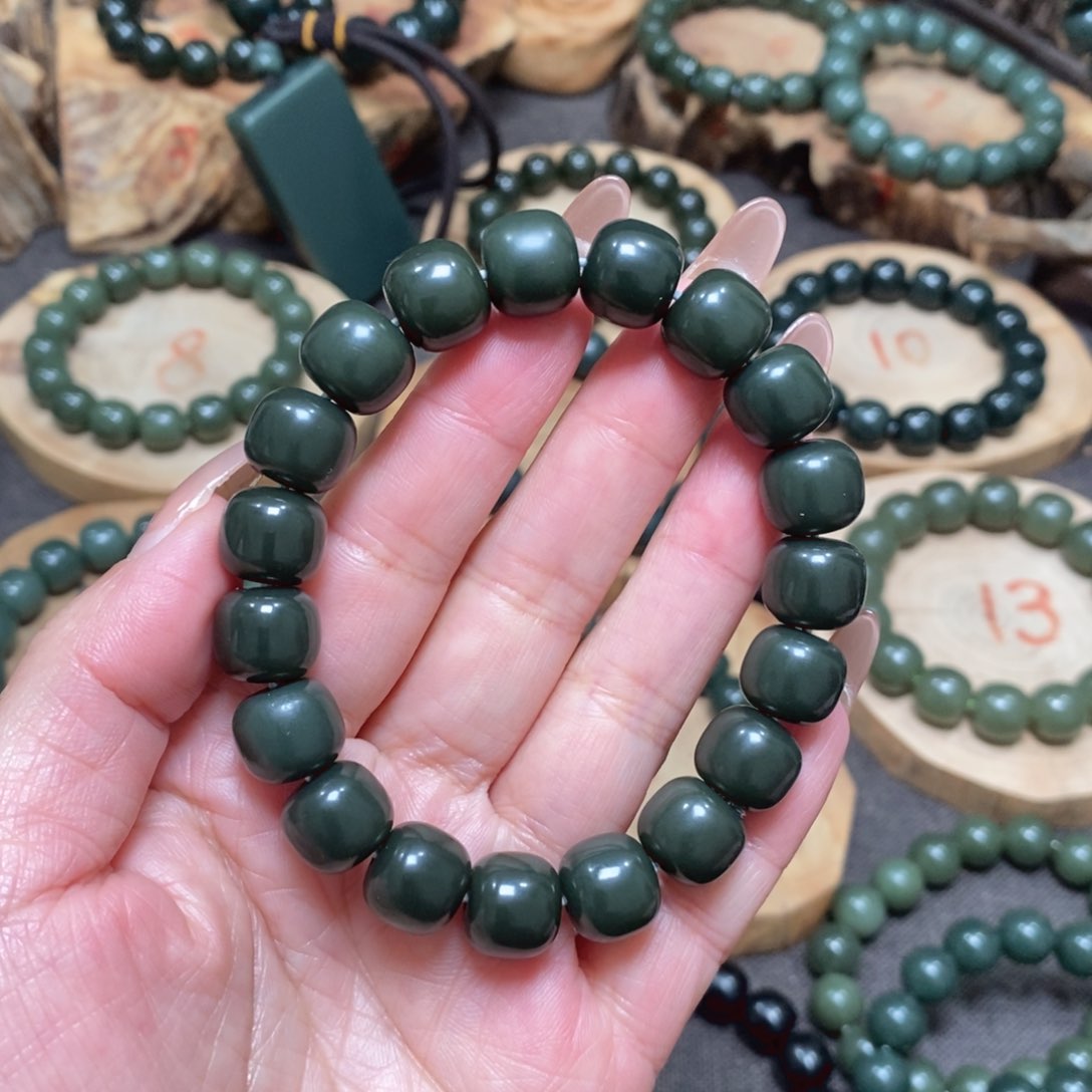 和田玉（青玉）手链未镶嵌