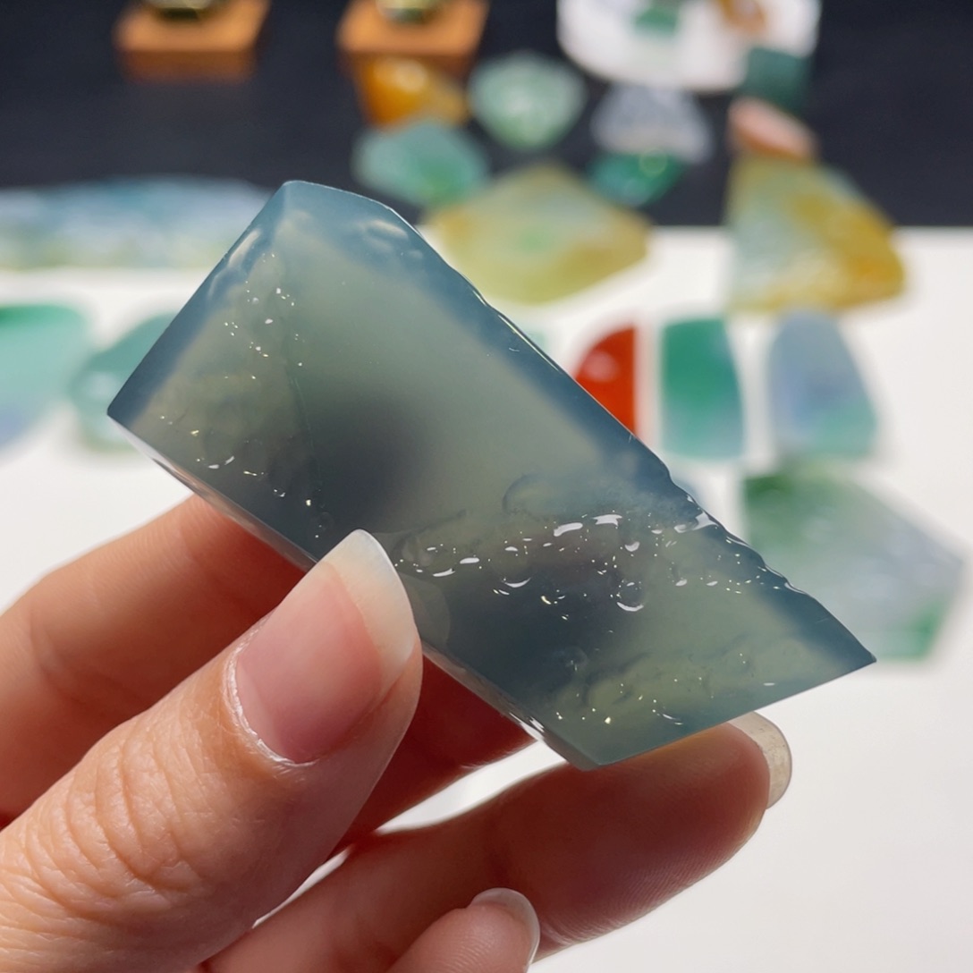 定制翡翠未镶嵌包工包料