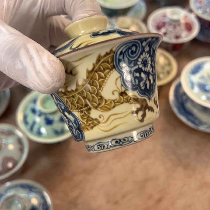 陶摆件釉里金穿花龙马蹄盖碗全品