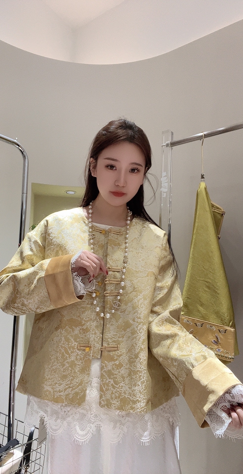 春季新款拼接黄色袖口国风盘扣涂鸦外套