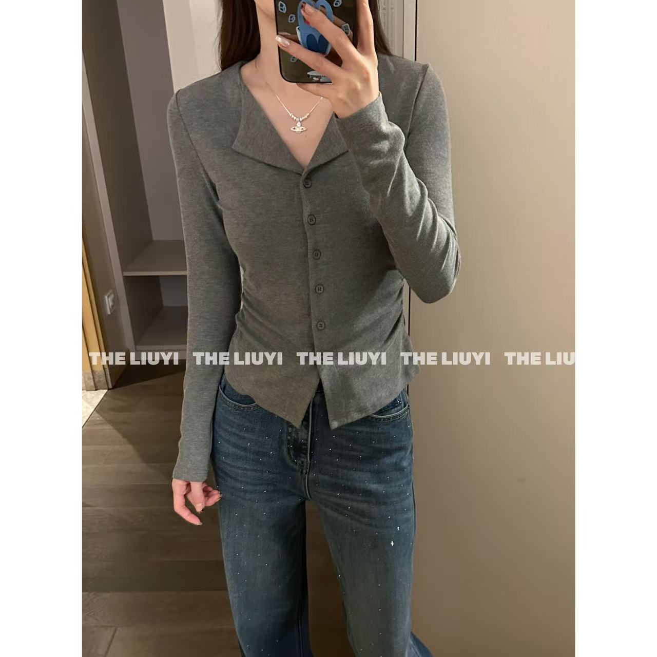 【LIUYI】掐腰T～V领纽扣正肩修身内搭上衣59122
